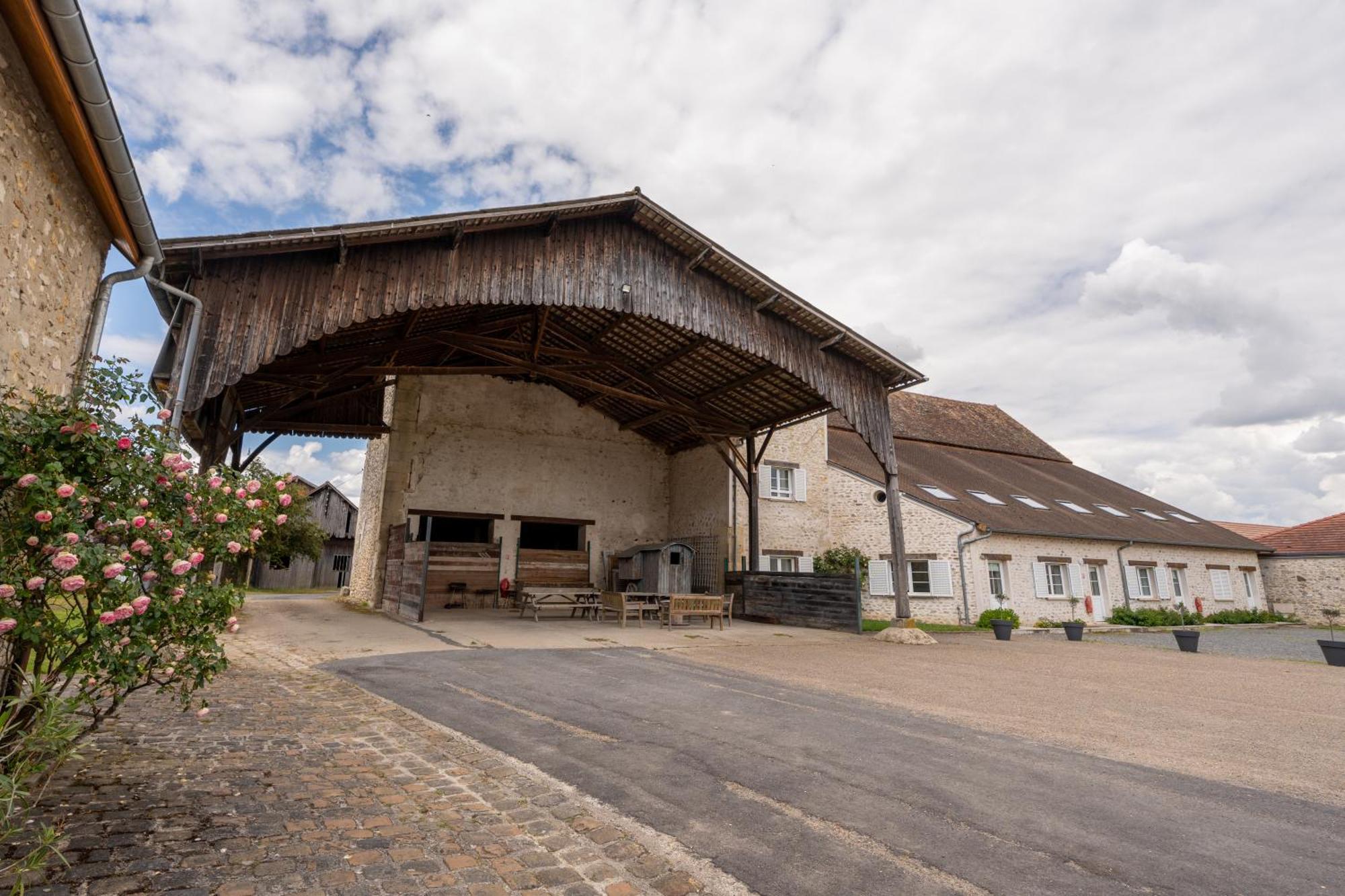 La Bullote - Gites - Paris Roissy Cdg Villeneuve-sous-Dammartin Exterior photo